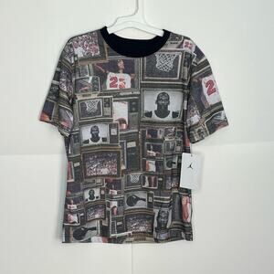 Jordan Boys Short Sleeve T Shirt Size Medium